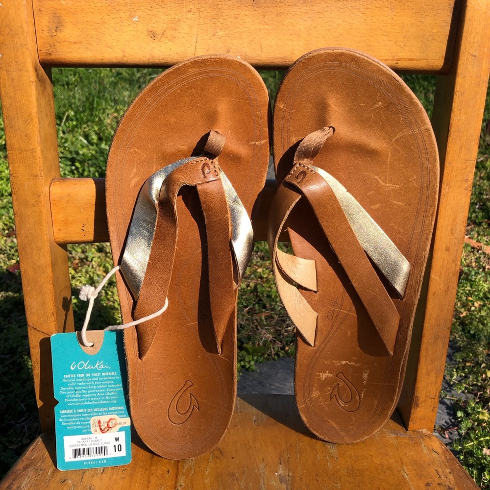 NEW! OluKai Size 10 Bubbly/Sahara Ladies Sandals 20374